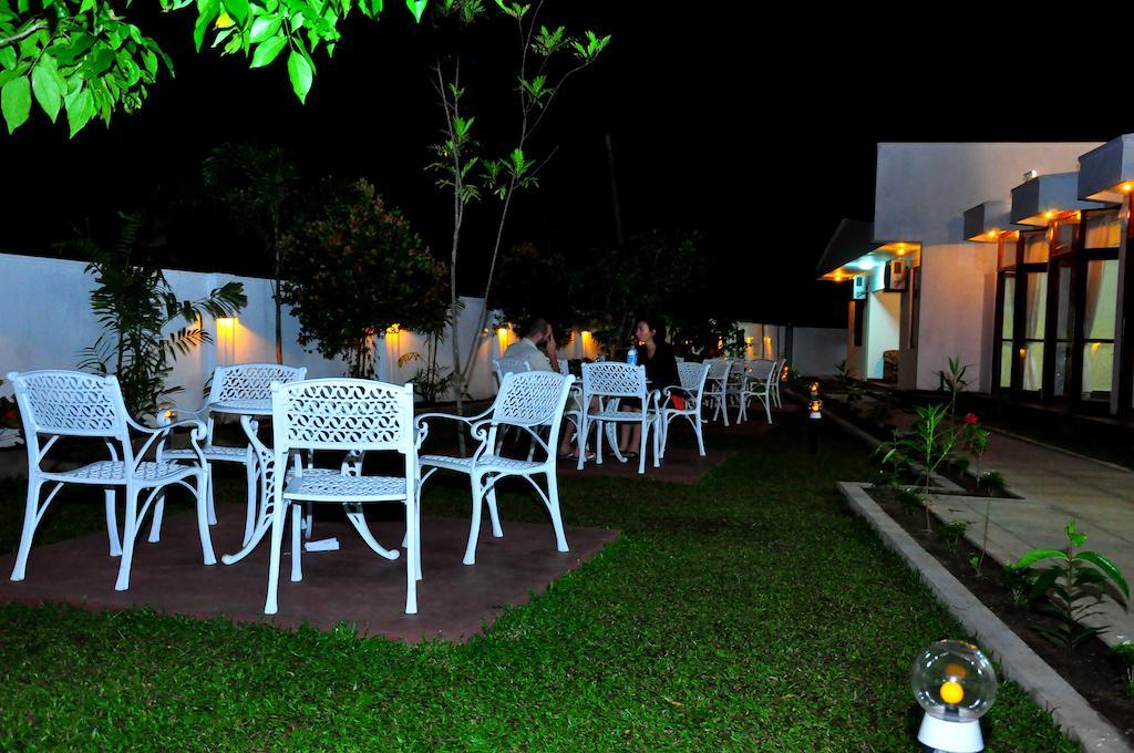 Melbourne Tourist Rest Hotel Anuradhapura Exterior photo